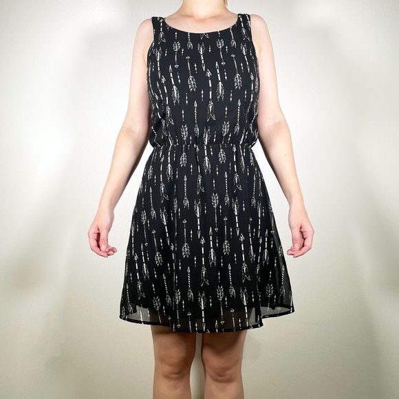 H&M Mini Dress - Picture 3 of 6